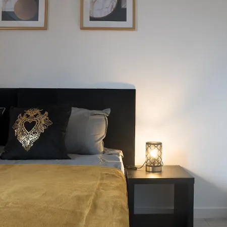 Appartement Clever 2 Kamienica Grochow