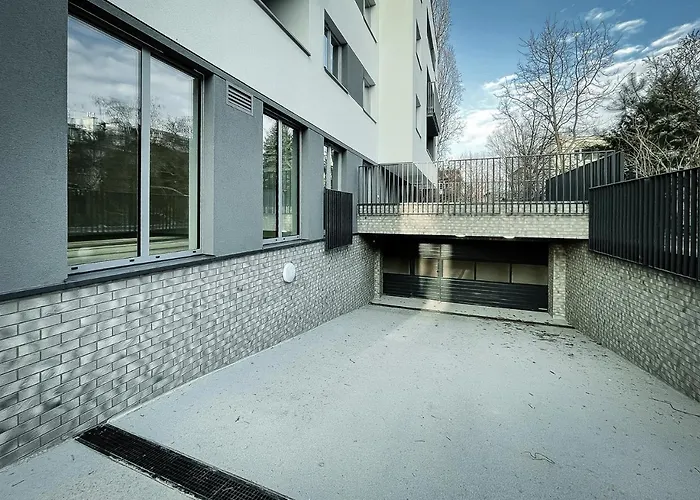 Clever 2 Kamienica Grochow ורשה